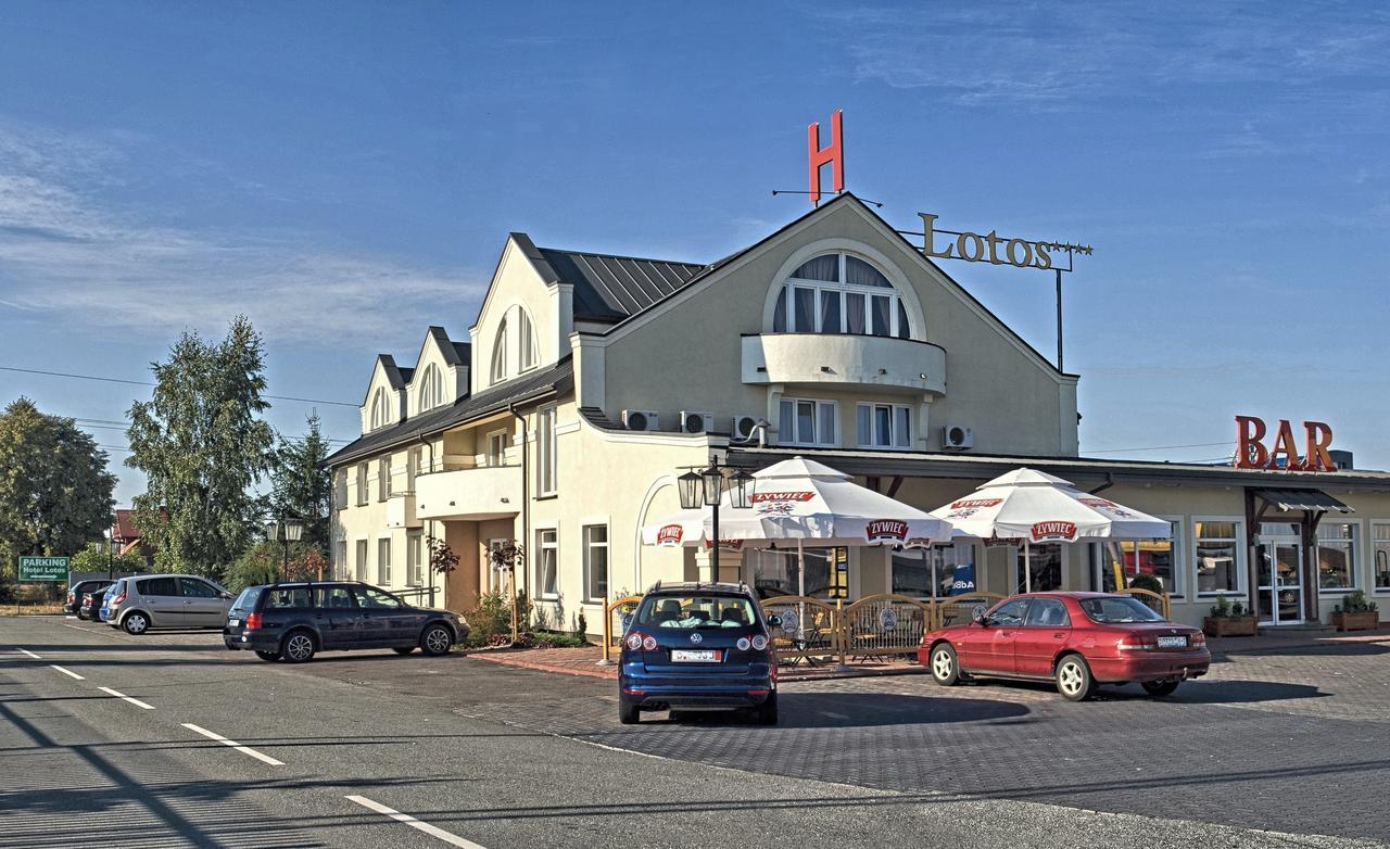 Hotel Lotos Woskrzenice Duze Eksteriør bilde